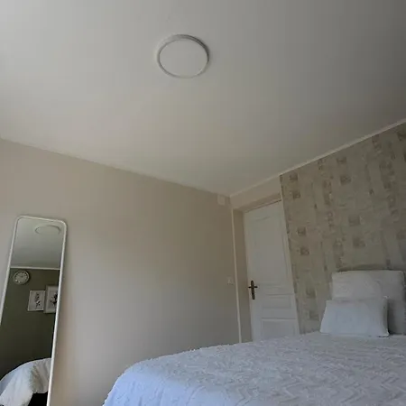 Elegant Family Apartment, Sublime Turquoise & Golden Apartmán Billere
